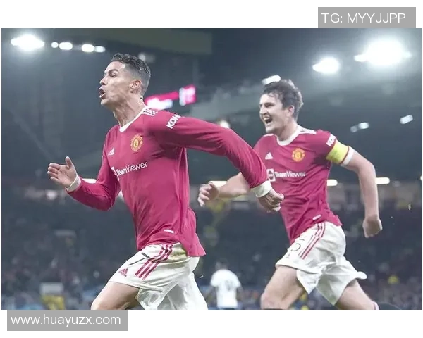 欧冠激战曼联迎战瓦伦西亚争夺小组出线关键战役 欧冠激战曼联迎战瓦伦西亚争夺小组出线关键战役