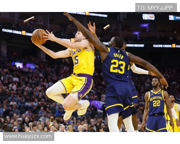 湖人对掘金的比赛结果分析及精彩瞬间回顾